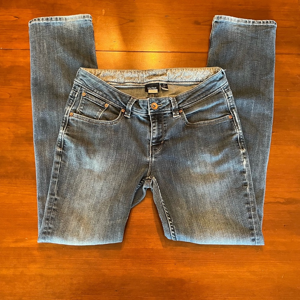 Marmot Women’s Jeans medium denim wash straight leg  size 10